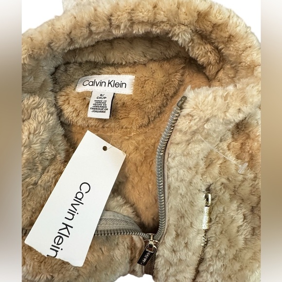 Calvin Klein | Plush Soft Full Zip Vest (S) - Picture 5 of 8